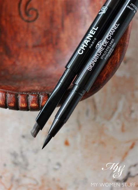 signature de chanel pencil